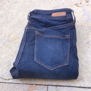 Size 4/27 high rise skinny jeans